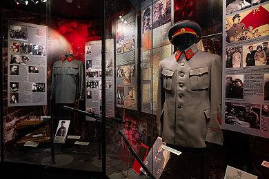 《禁闭求生2》Steam多半好评 优化确实是大问题、在线峰值接近5万人